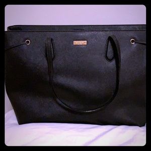 Black tote